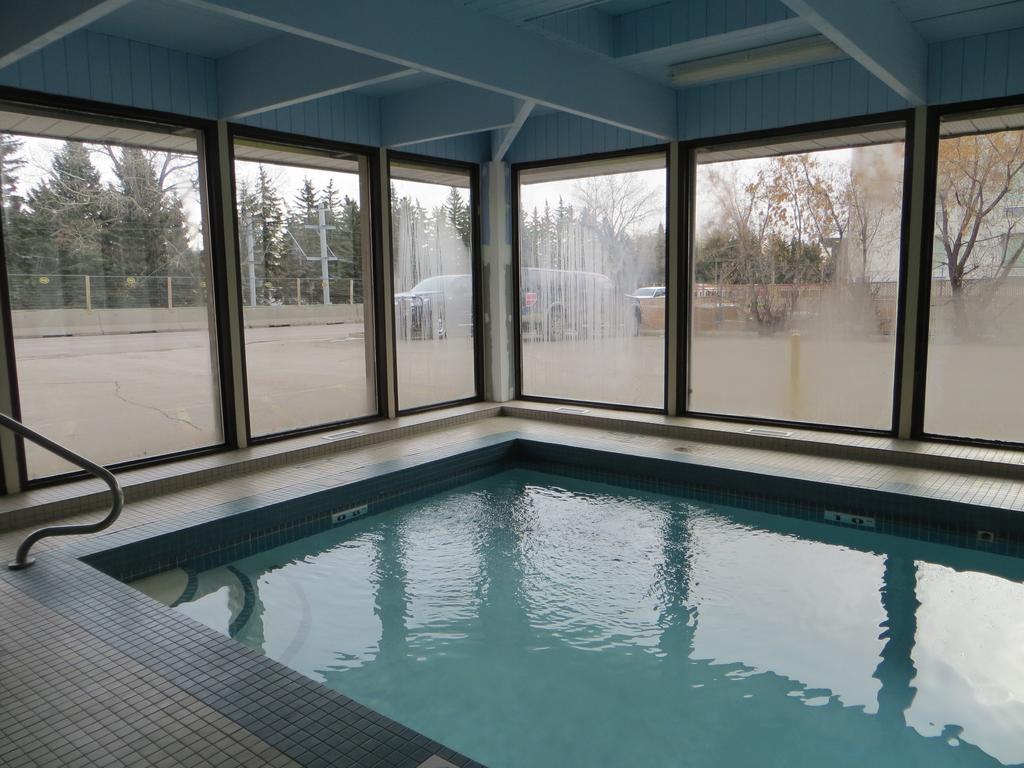 Ramada Limited Calgary Ξενοδοχείο Εξωτερικό φωτογραφία
