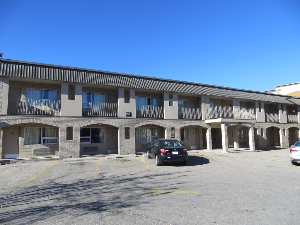 Ramada Limited Calgary Ξενοδοχείο Εξωτερικό φωτογραφία
