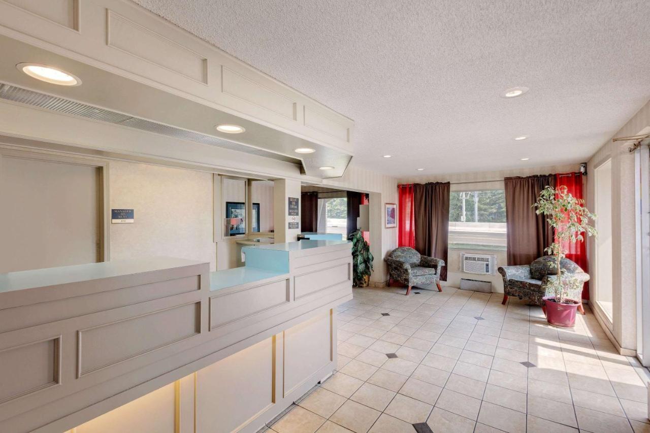 Ramada Limited Calgary Ξενοδοχείο Εξωτερικό φωτογραφία