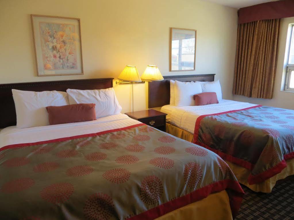 Ramada Limited Calgary Ξενοδοχείο Εξωτερικό φωτογραφία